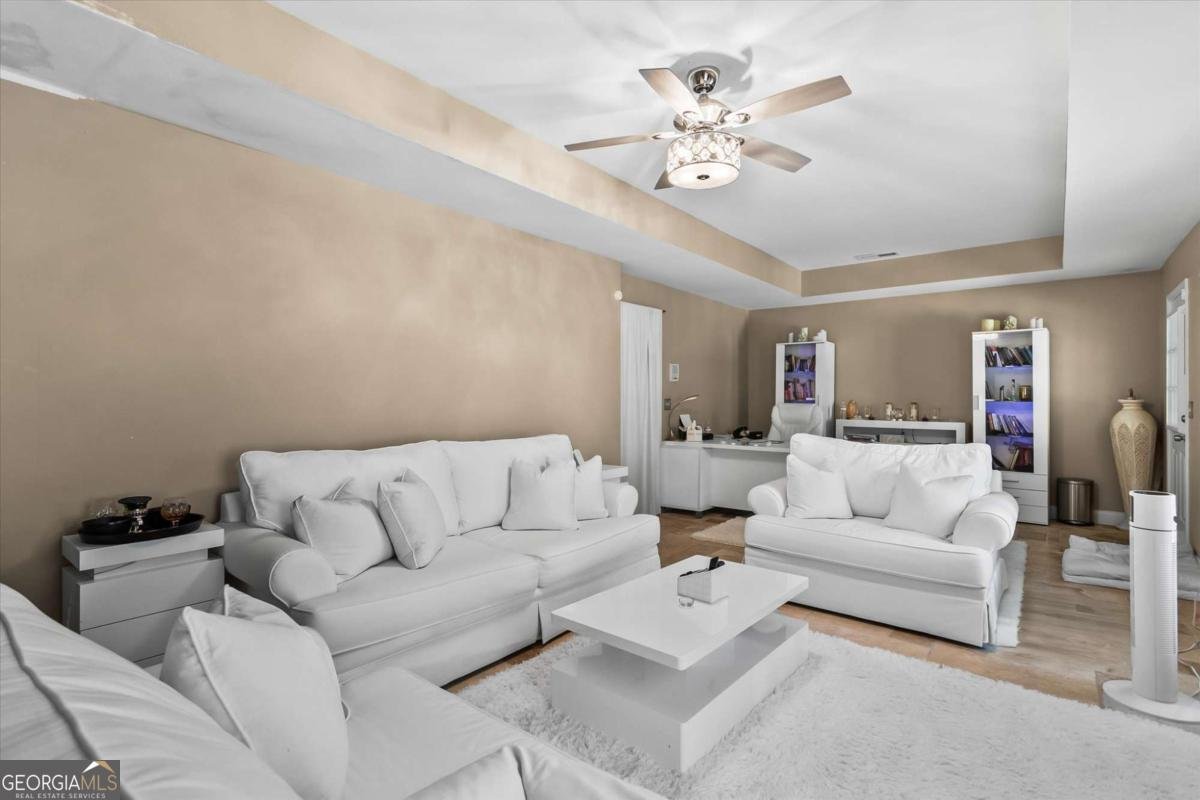 645 MOUNTAIN OAKS Parkway Stone Mountain - 34