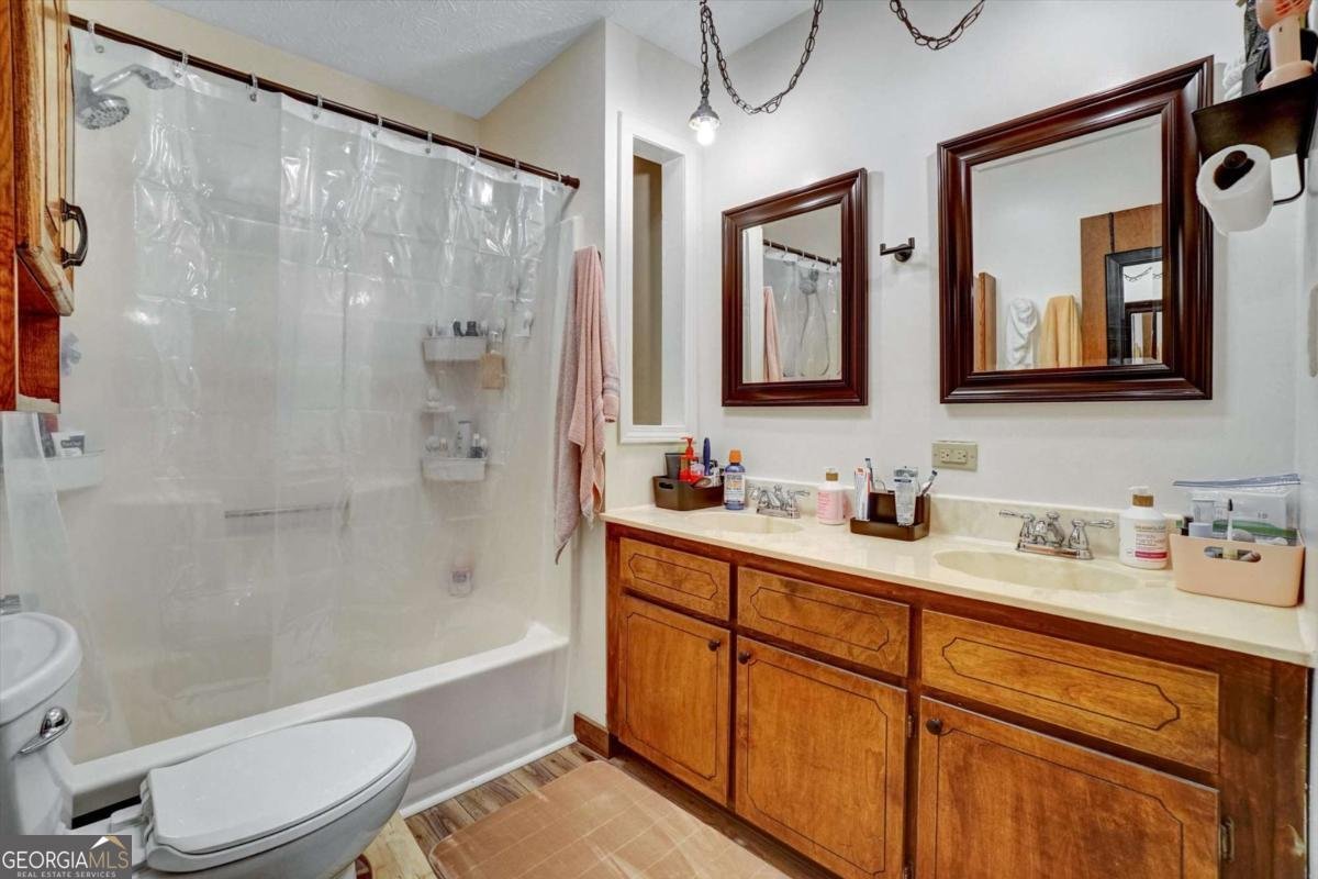 2681 Round Ridge Road Loganville - 24