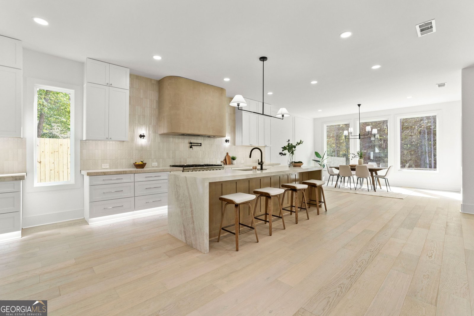 210 Simonton Road Lawrenceville - 34