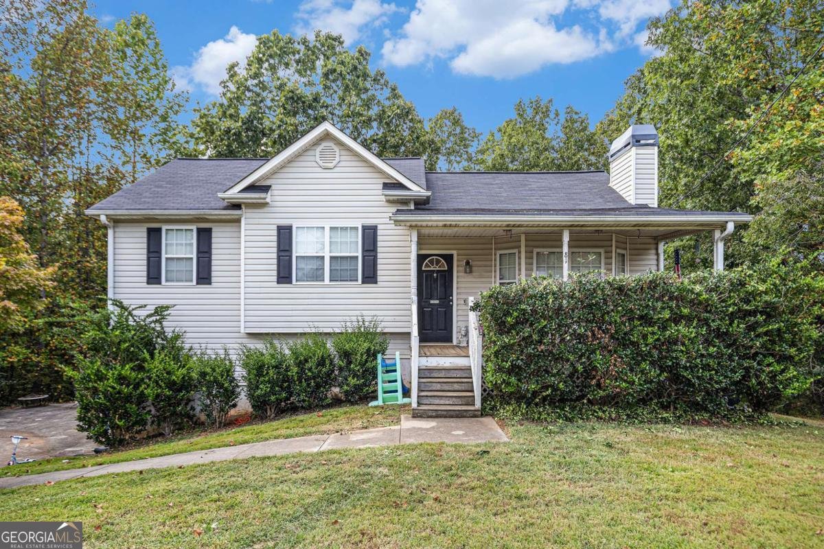 81 Fairview Way Dallas - 1