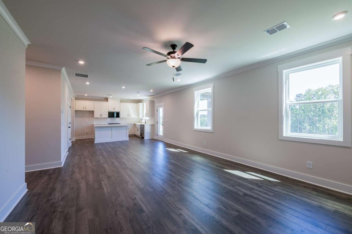 160 Henley Street Canton - 9