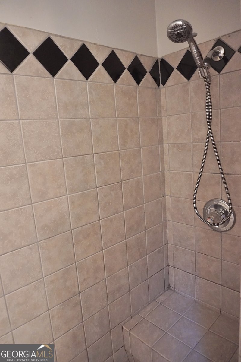 2260 Skyline Drive Gainesville - 25