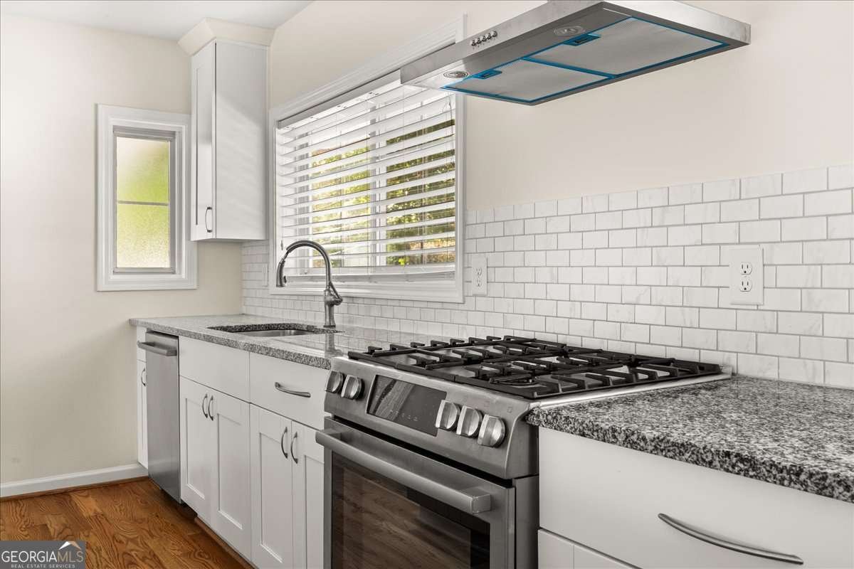 2410 Rugby Avenue Atlanta - 10