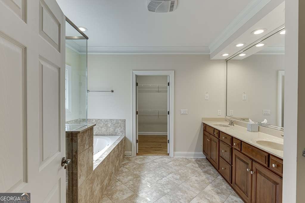 3765 Woodlawn Court Buford - 25