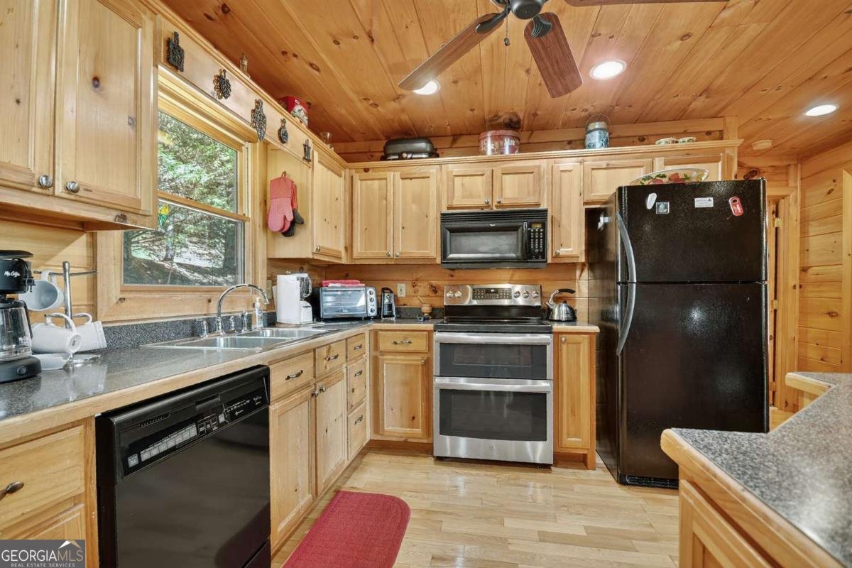 603 Red Berry Ridge Road Blue Ridge - 24