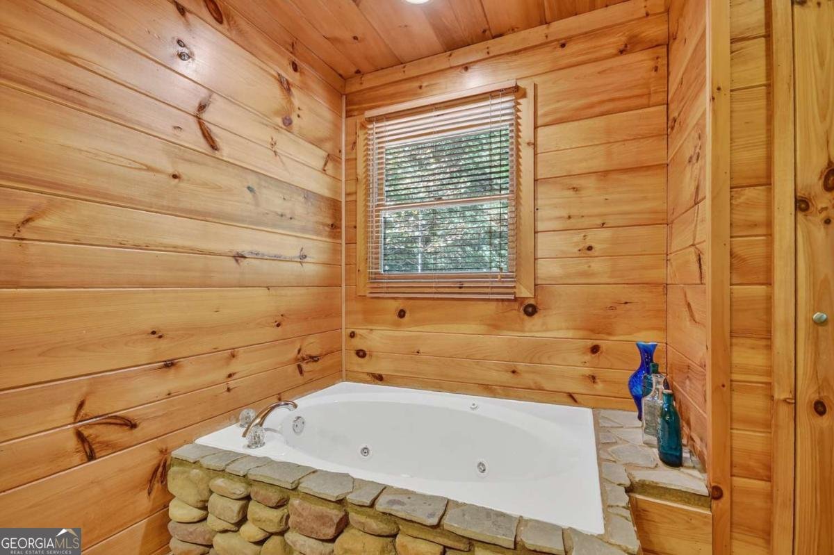 603 Red Berry Ridge Road Blue Ridge - 39