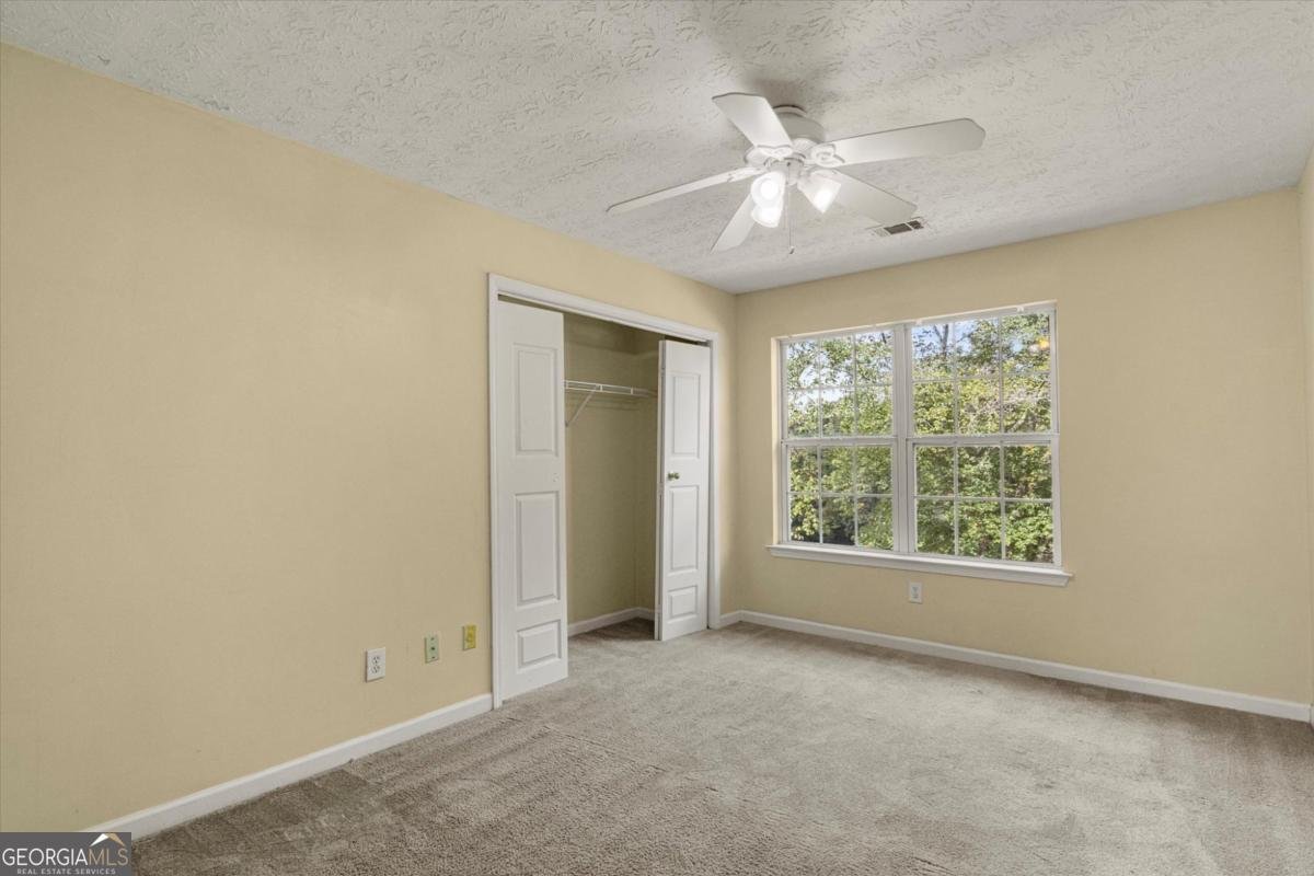 1082 Old Greystone Drive Lithonia - 22
