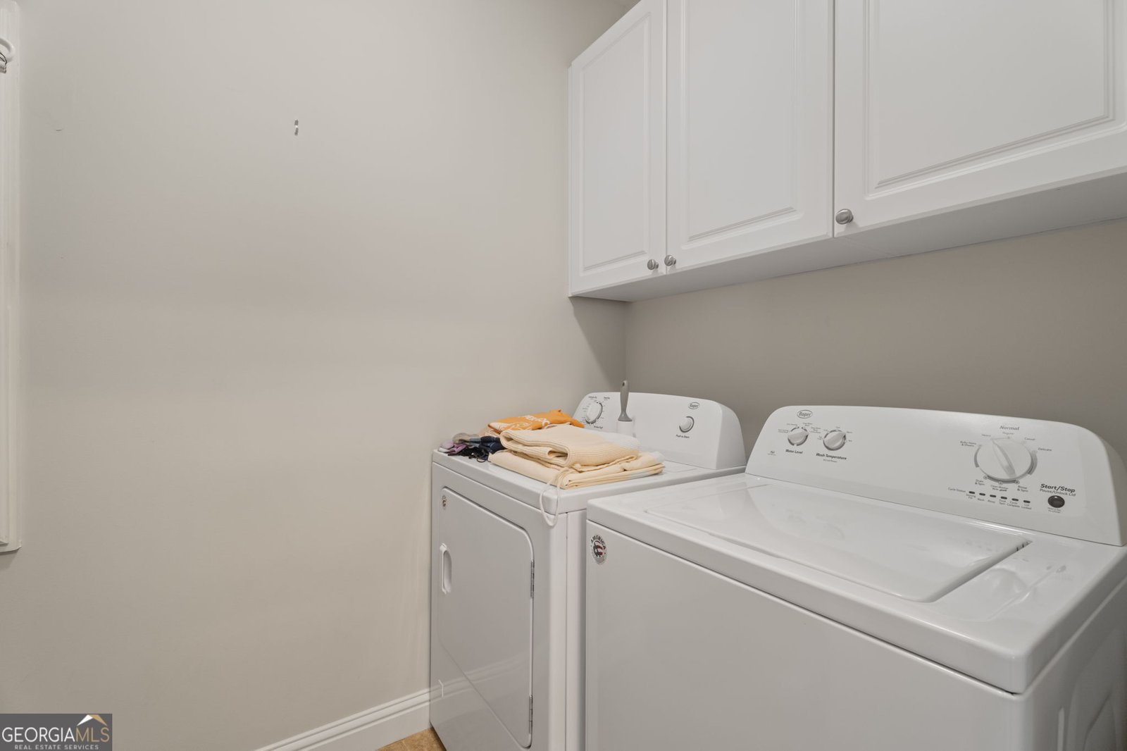 1562 Mercer Avenue College Park - 27