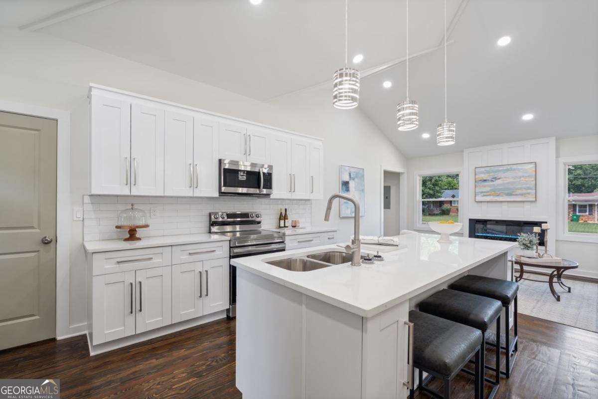 1882 Rosewood Road Decatur - 17