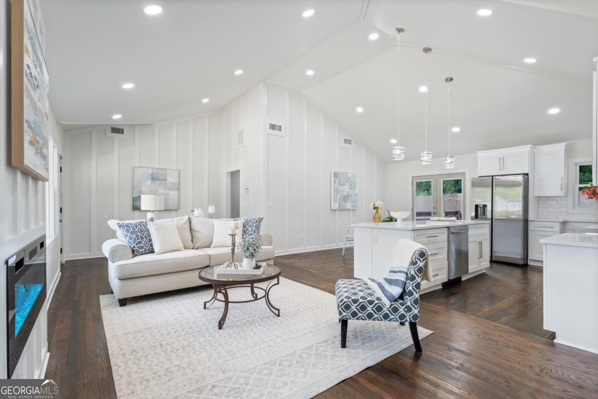 1882 Rosewood Road Decatur - 3