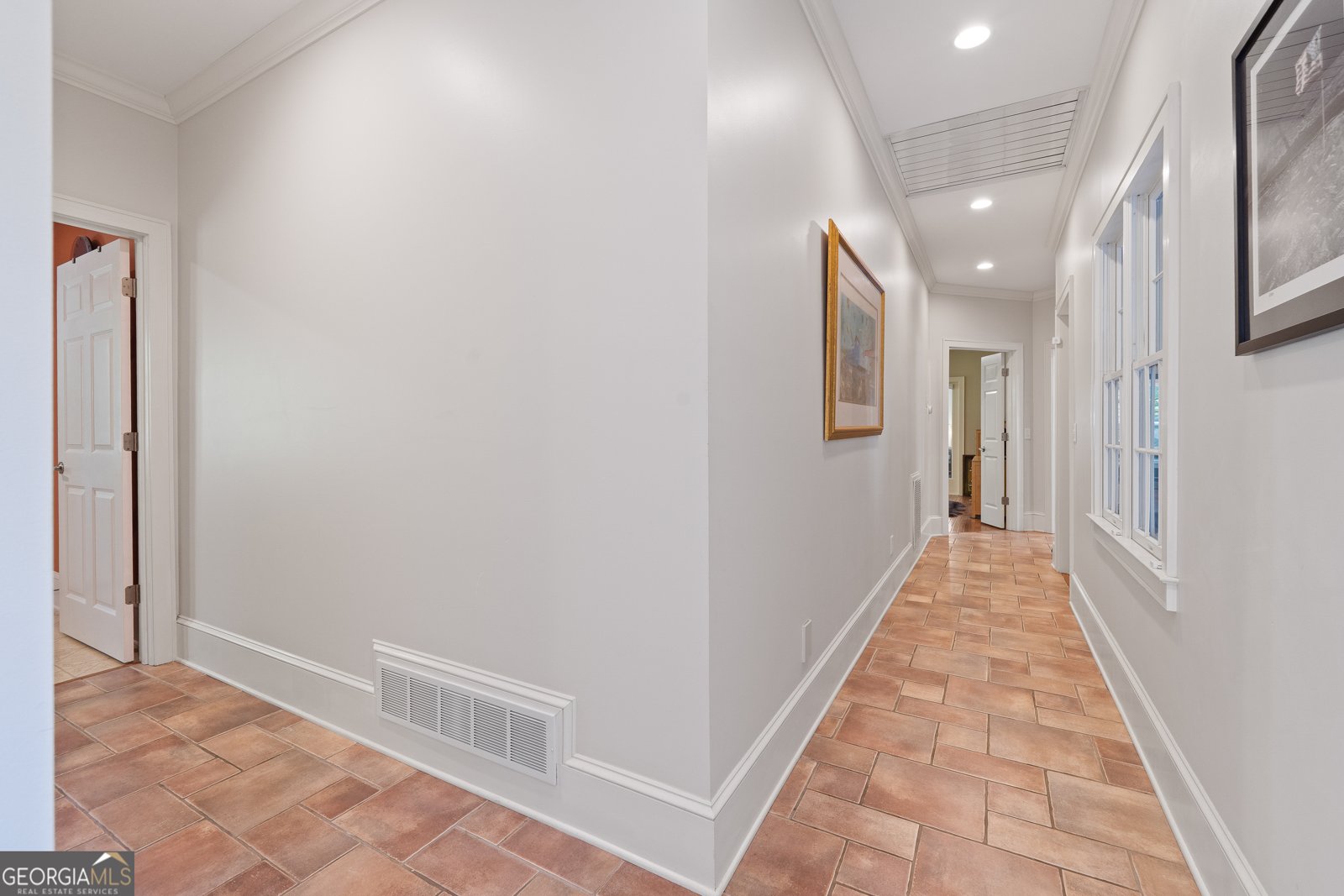 1250 Cherokee Trail White Plains - 59