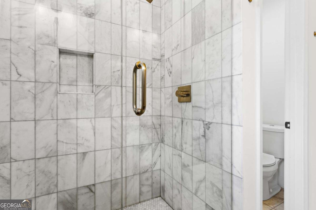 1152 Oakland Drive Atlanta - 29