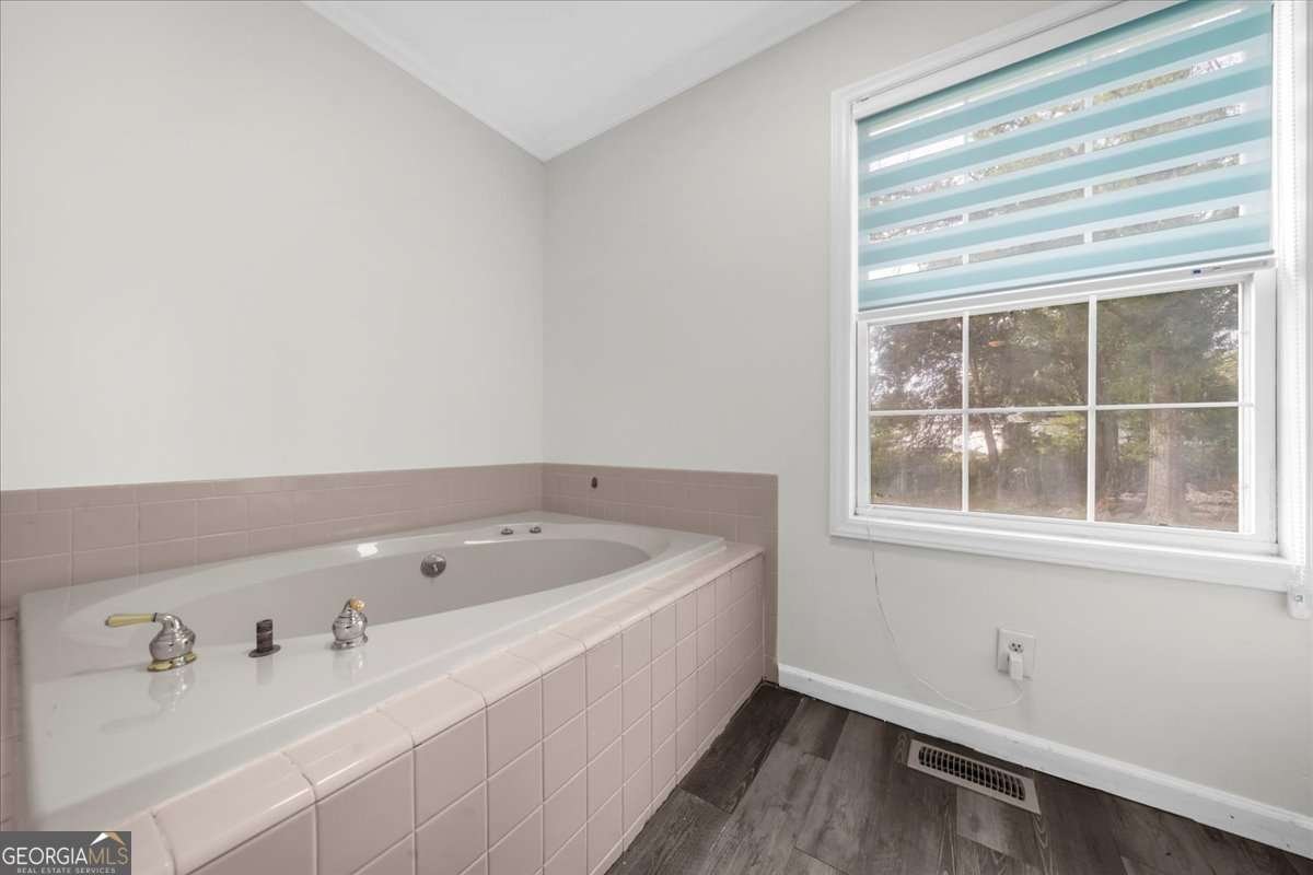 726 Mcdaniel Mill Road Conyers - 31