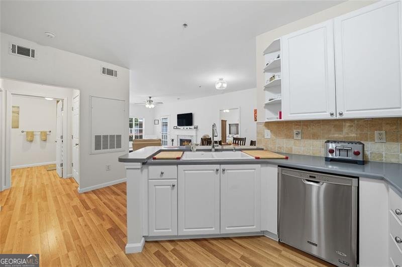 2001 WOODLAND Lane Alpharetta - 11