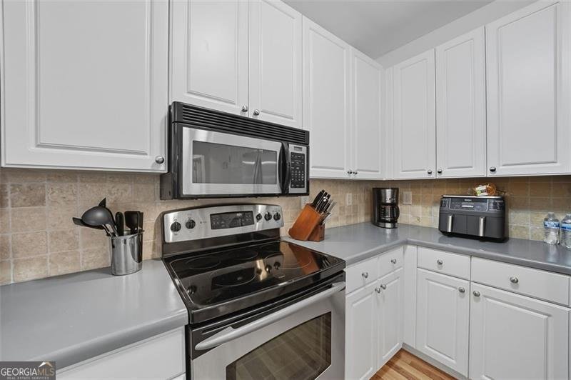 2001 WOODLAND Lane Alpharetta - 13