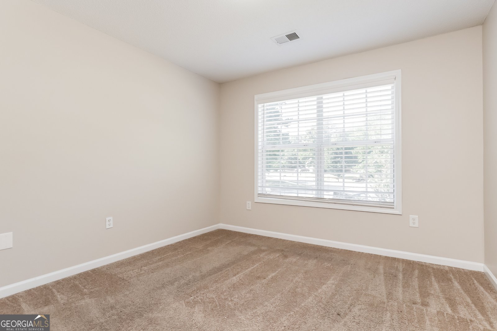830 Lincoln Square Locust Grove - 16