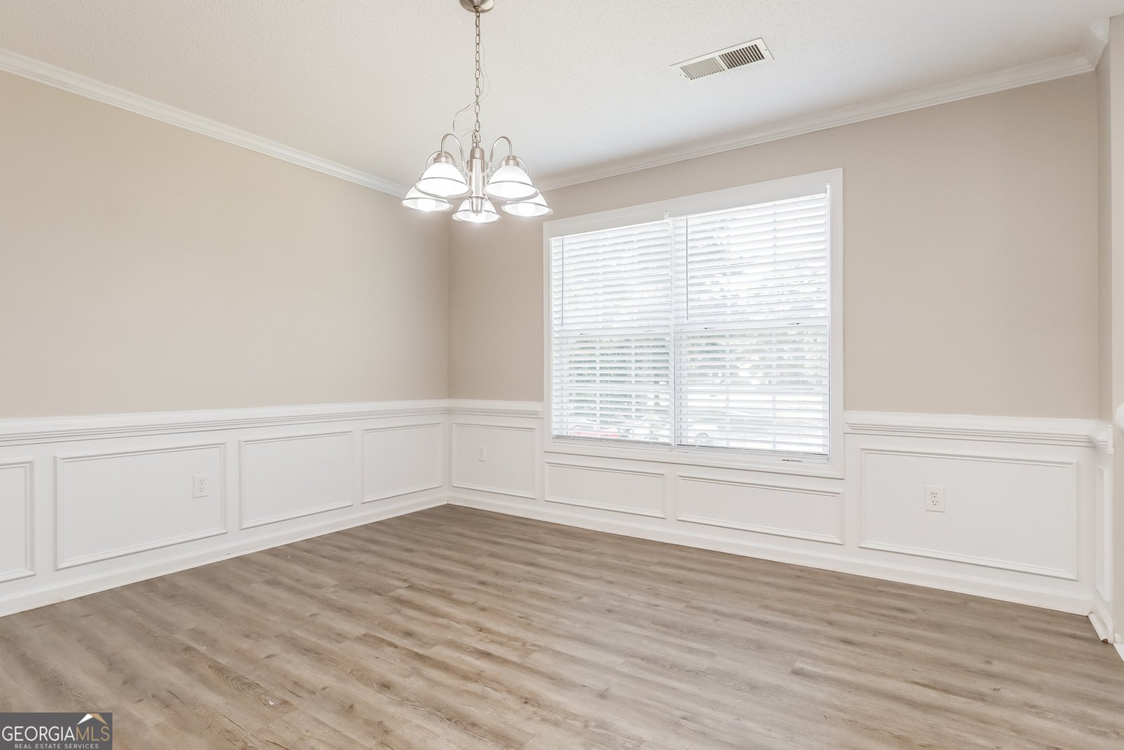830 Lincoln Square Locust Grove - 5