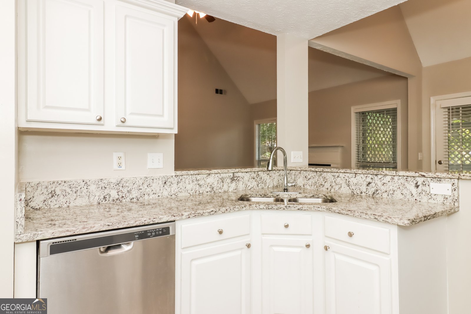104 Willow Trace Stockbridge - 9