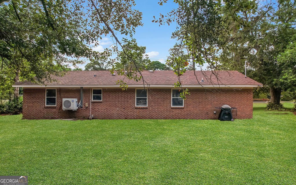 979 B Pineland Avenue Hinesville - 38