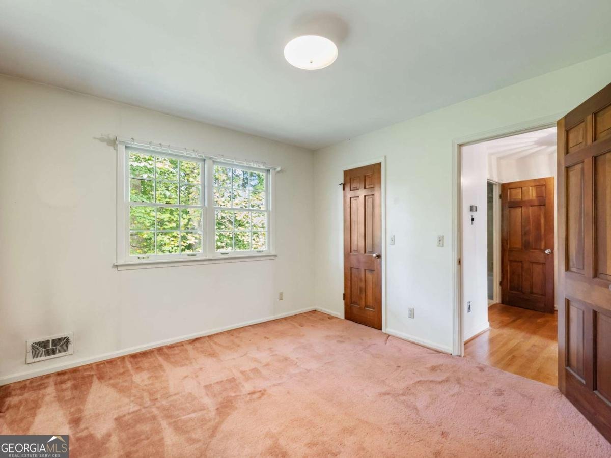 654 Grove Parkway Marietta - 12