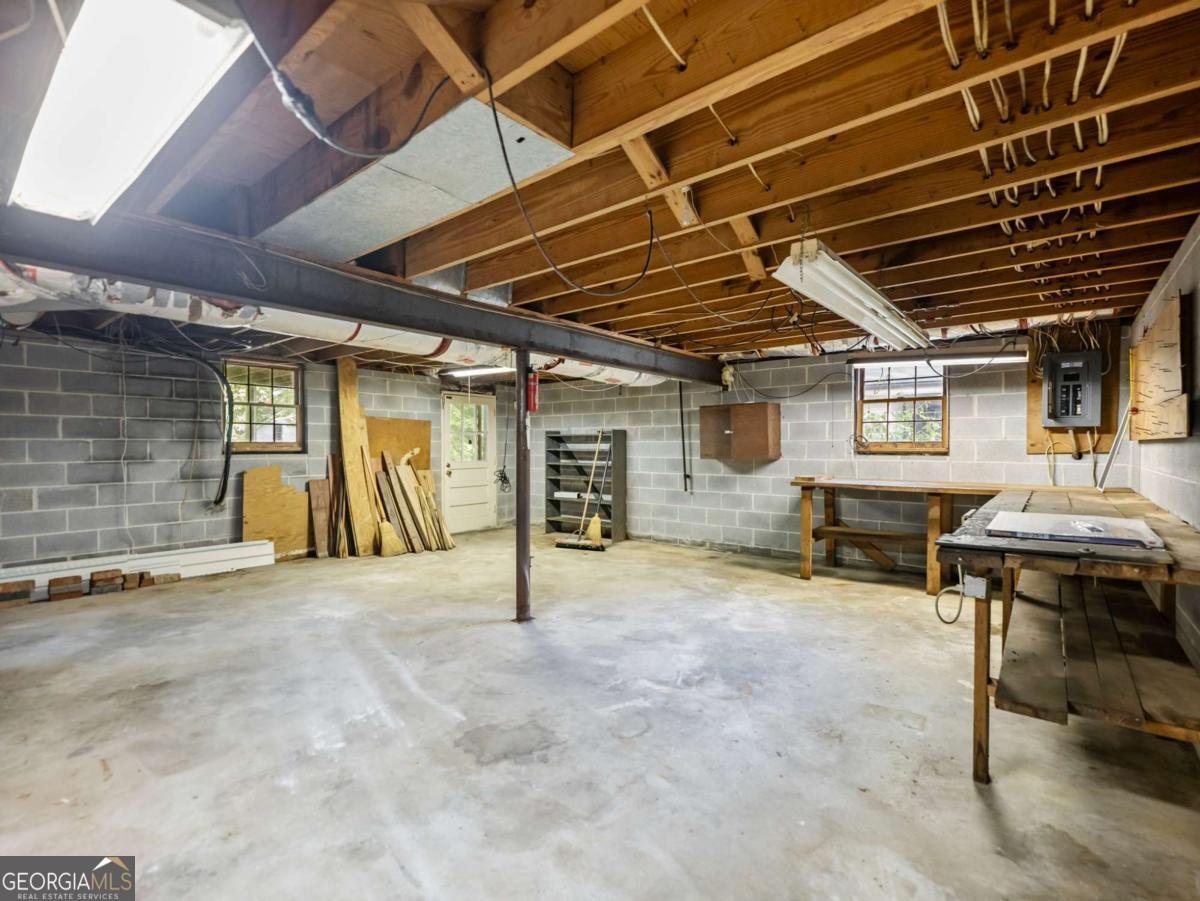 654 Grove Parkway Marietta - 16