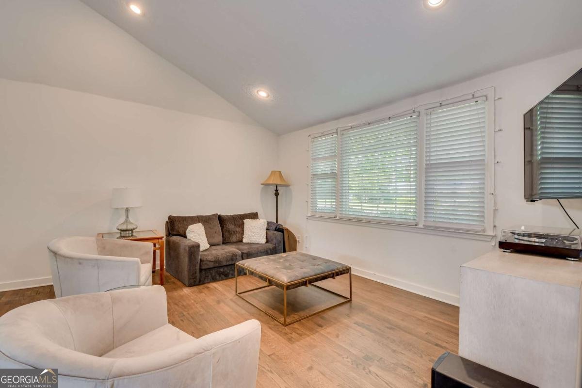 565 Martin Lane Augusta - 9