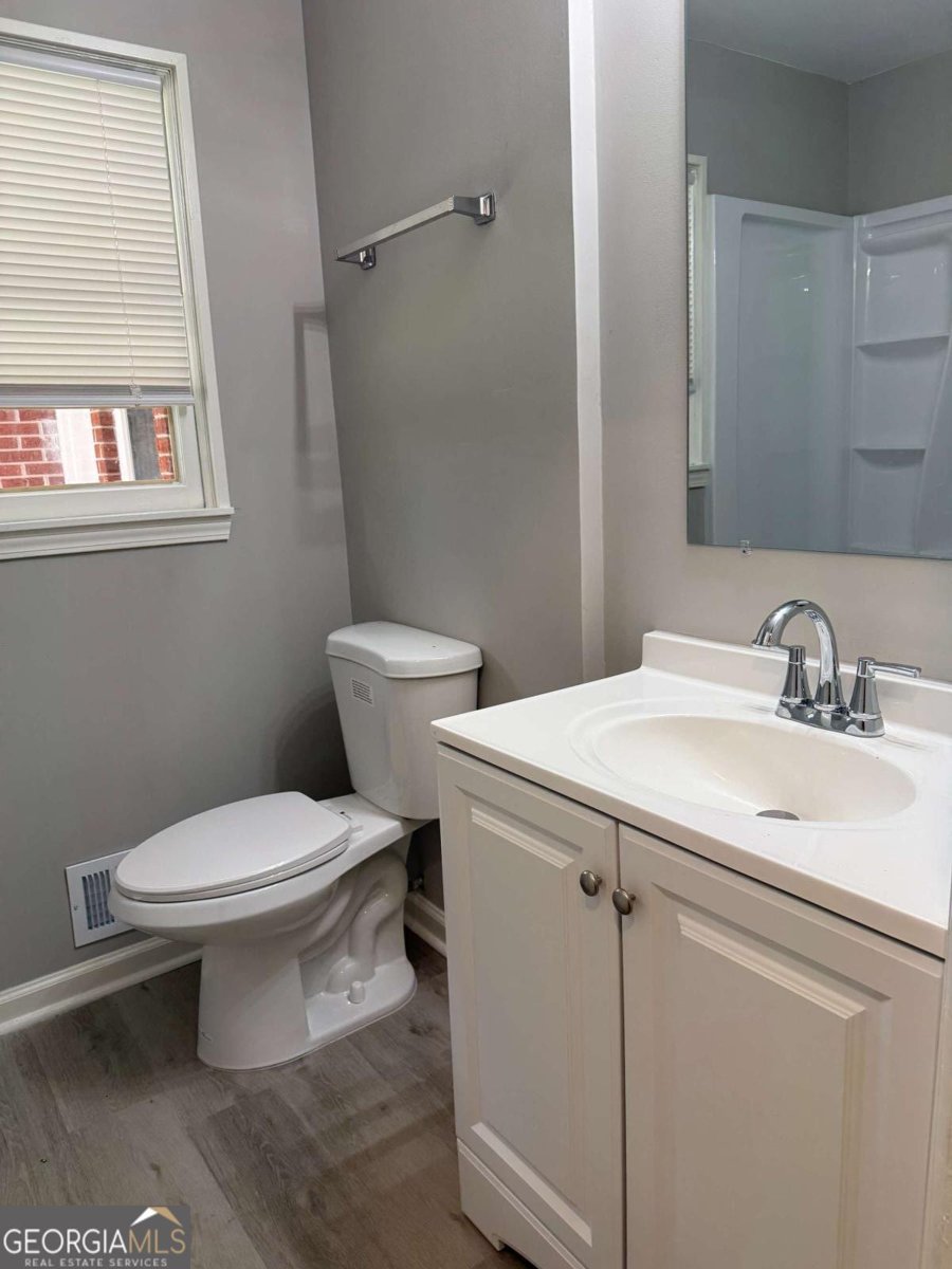 1547 Mountain View Circle Conyers - 12