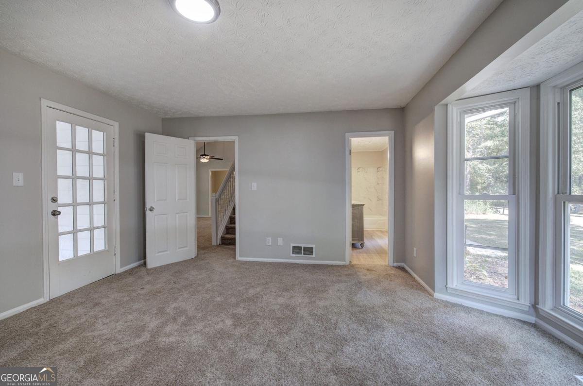 250 Mimosa Drive Fayetteville - 18
