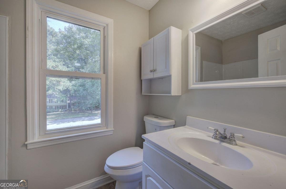 250 Mimosa Drive Fayetteville - 25