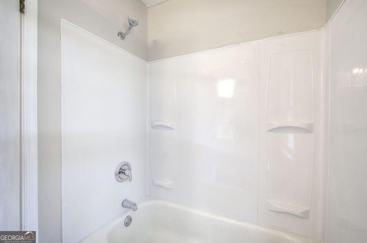 250 Mimosa Drive Fayetteville - 26