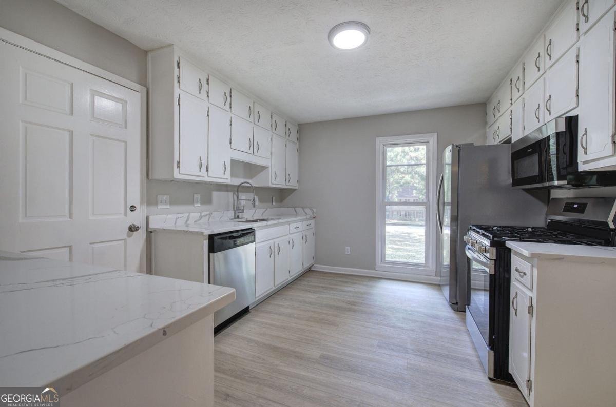 250 Mimosa Drive Fayetteville - 44