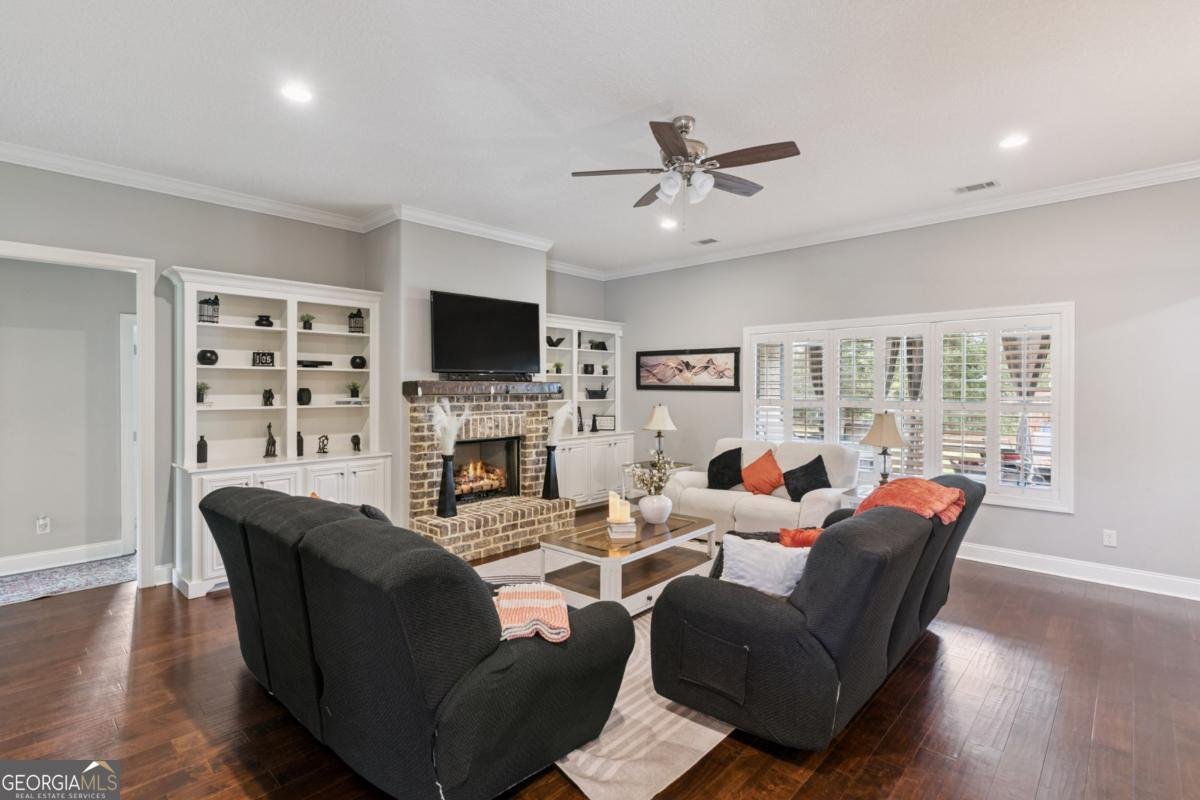 213 Belmont Circle Brunswick - 30