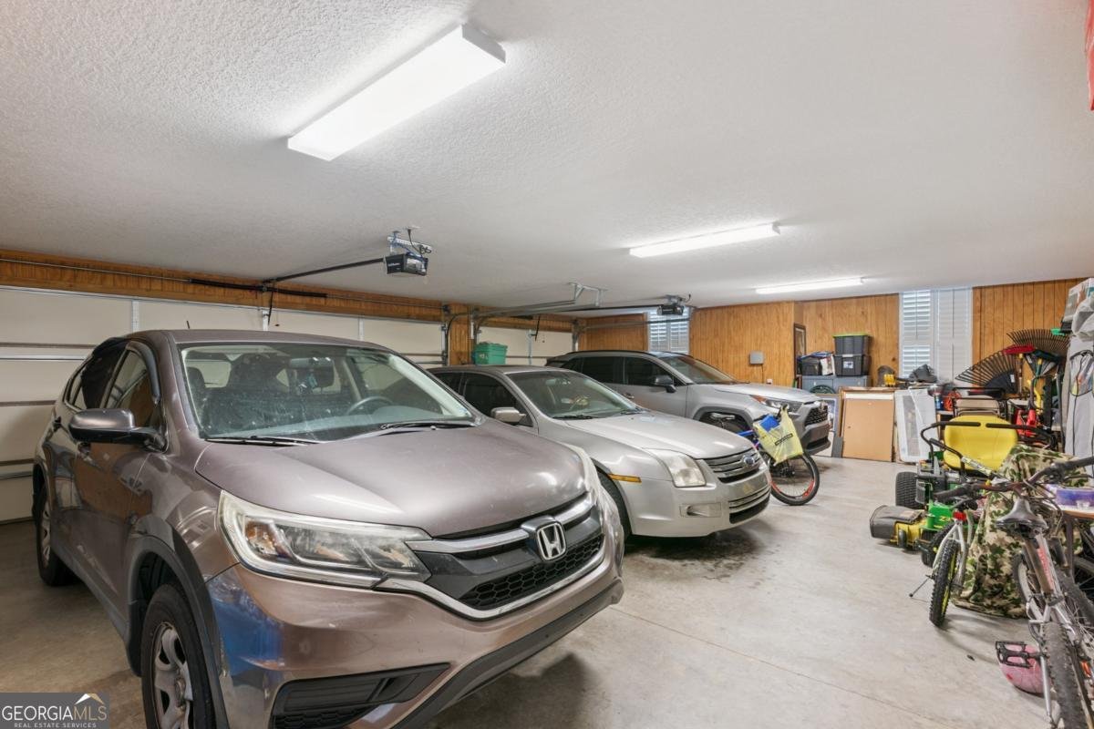 213 Belmont Circle Brunswick - 32