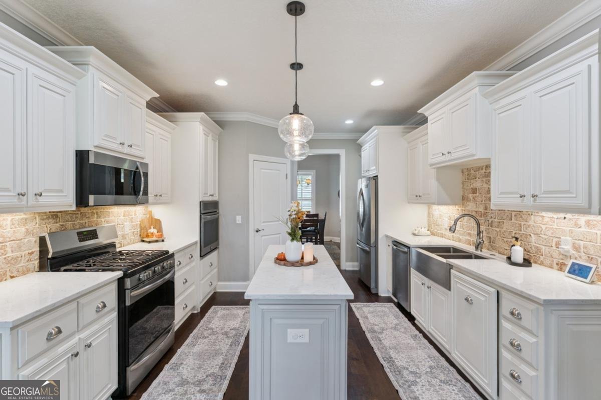 213 Belmont Circle Brunswick - 8