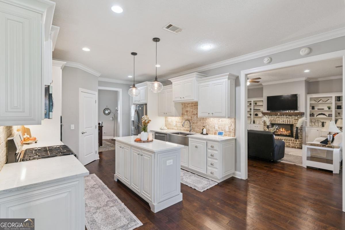 213 Belmont Circle Brunswick - 9