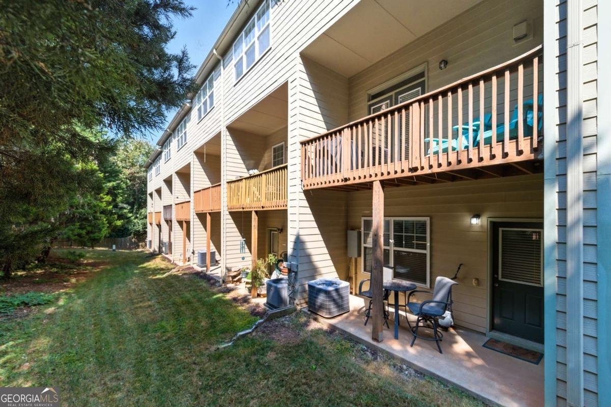 2044 Cobblestone Circle Brookhaven - 26