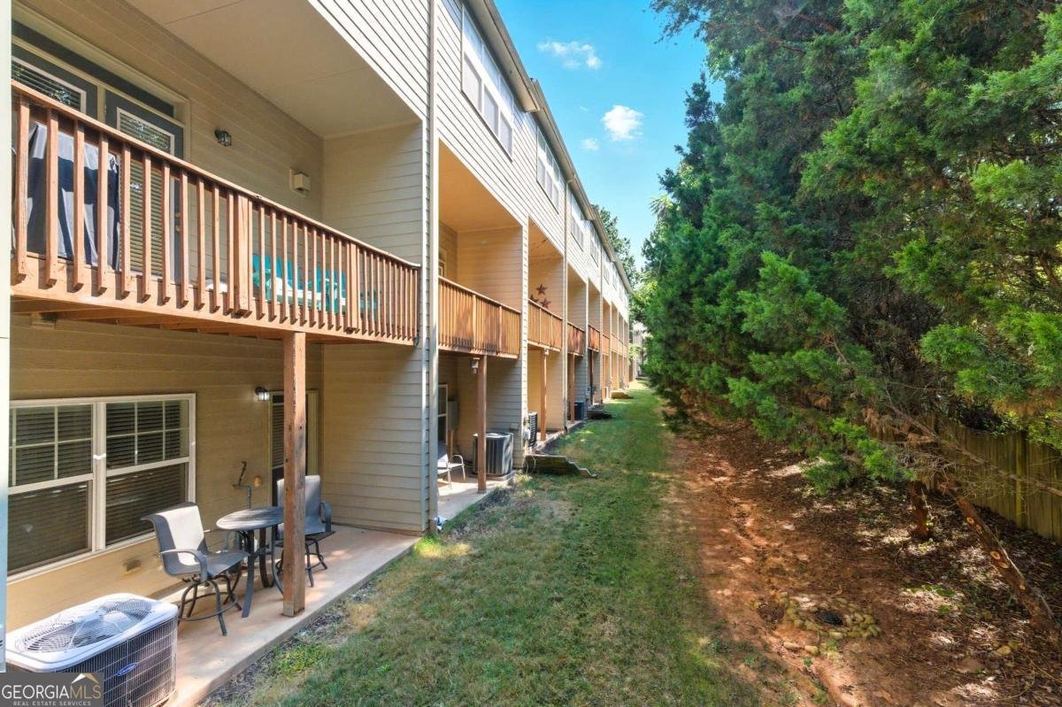 2044 Cobblestone Circle Brookhaven - 27