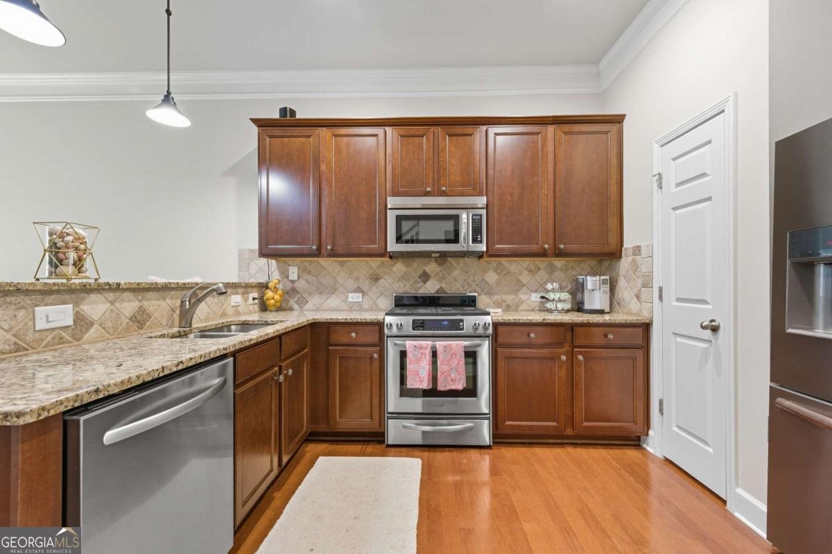 2044 Cobblestone Circle Brookhaven - 8