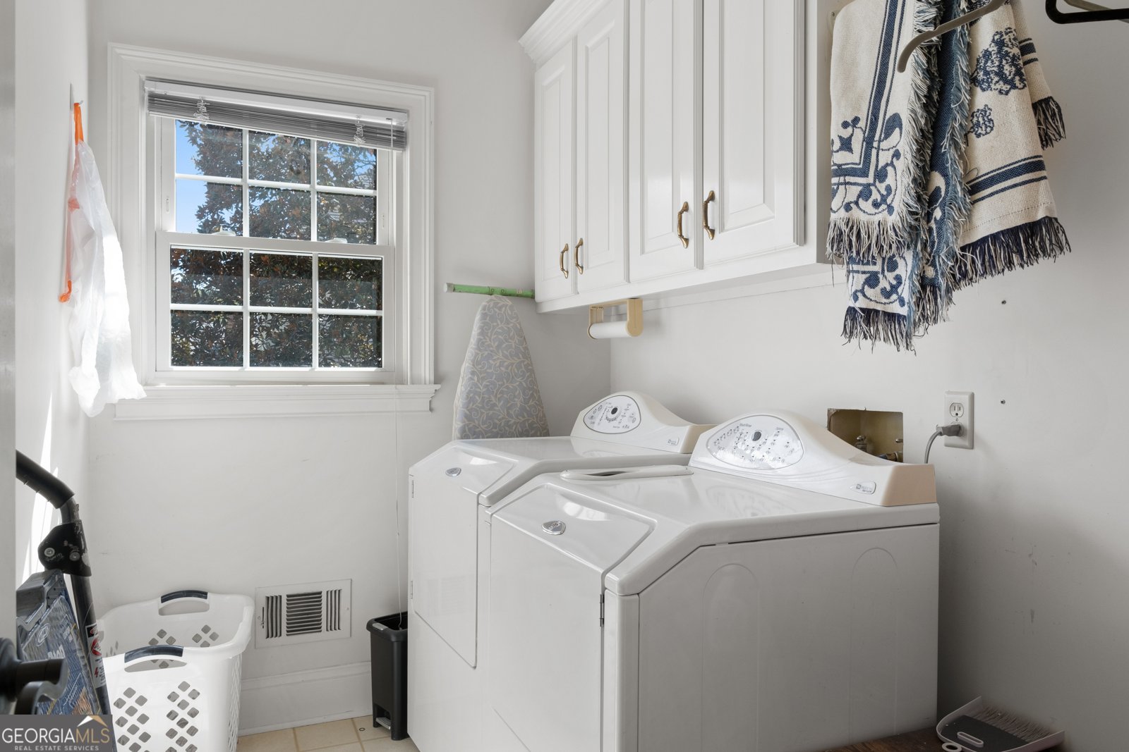 3613 GREYSTONE Circle Chamblee - 31