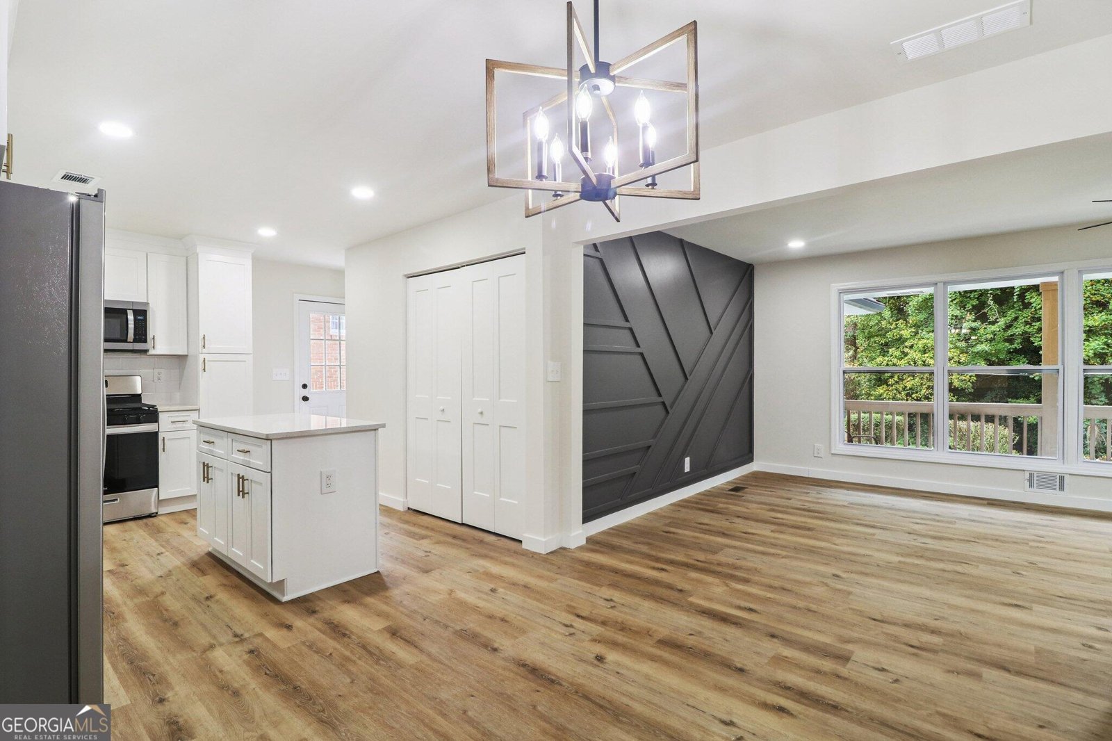 2234 Glendale Drive Decatur - 11