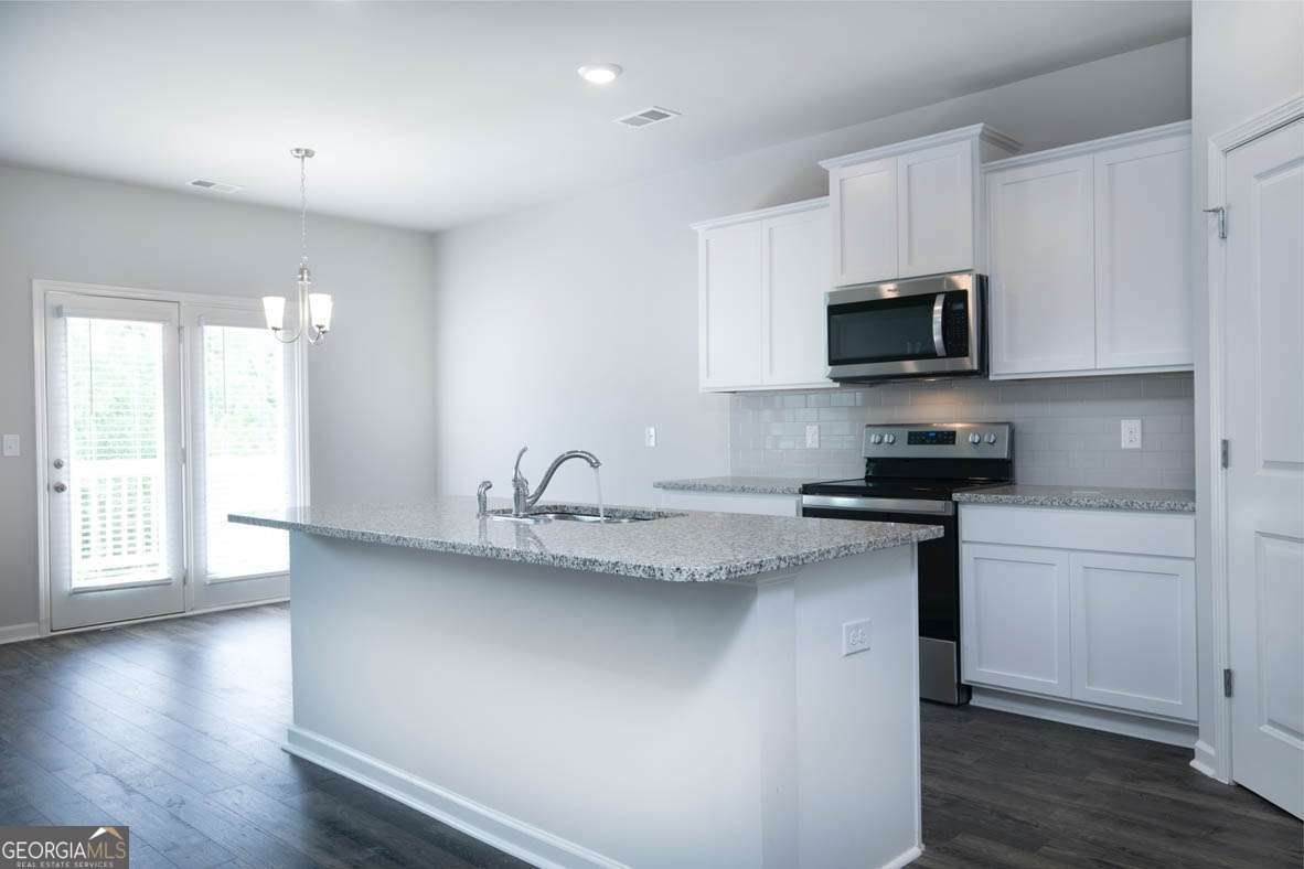 617 Lobelia Way Locust Grove - 10