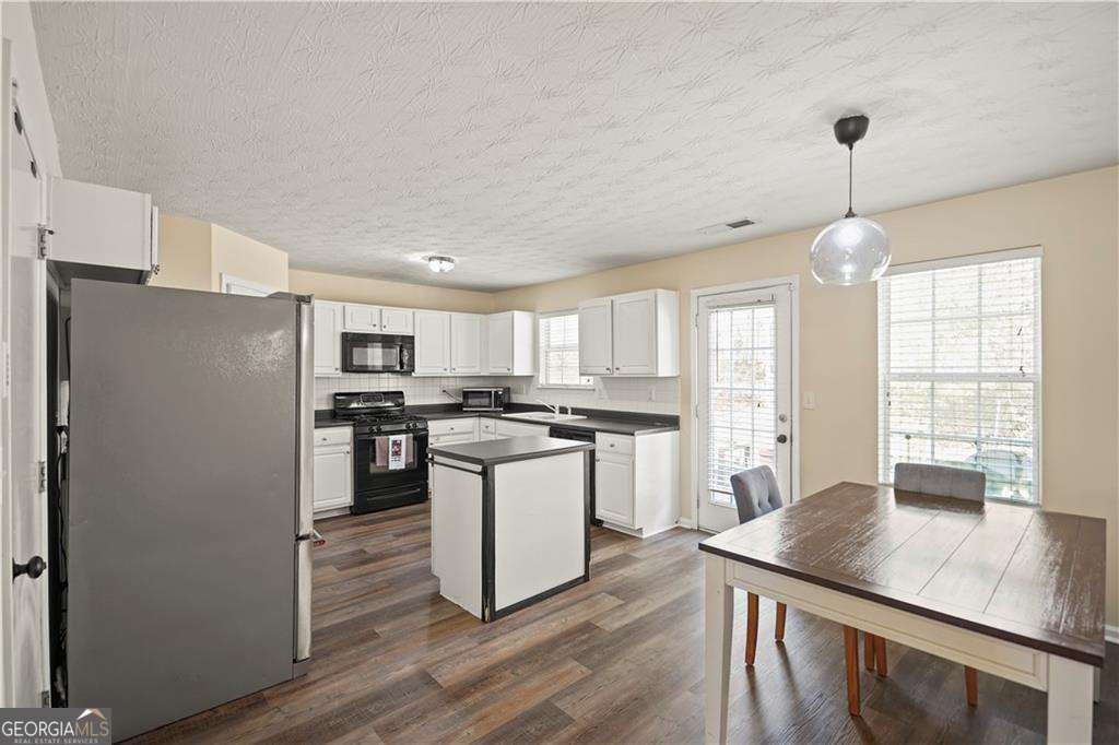 63 Shadowhill Court Loganville - 11
