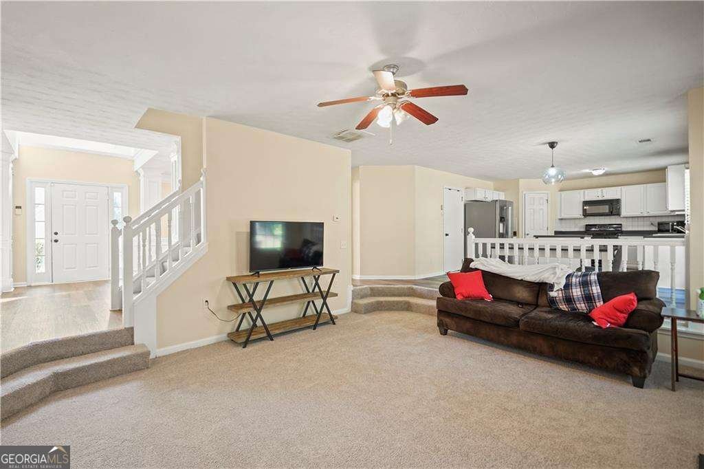 63 Shadowhill Court Loganville - 6