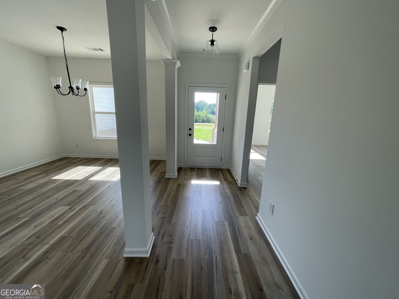 832 JACKSON Drive Thomaston - 1