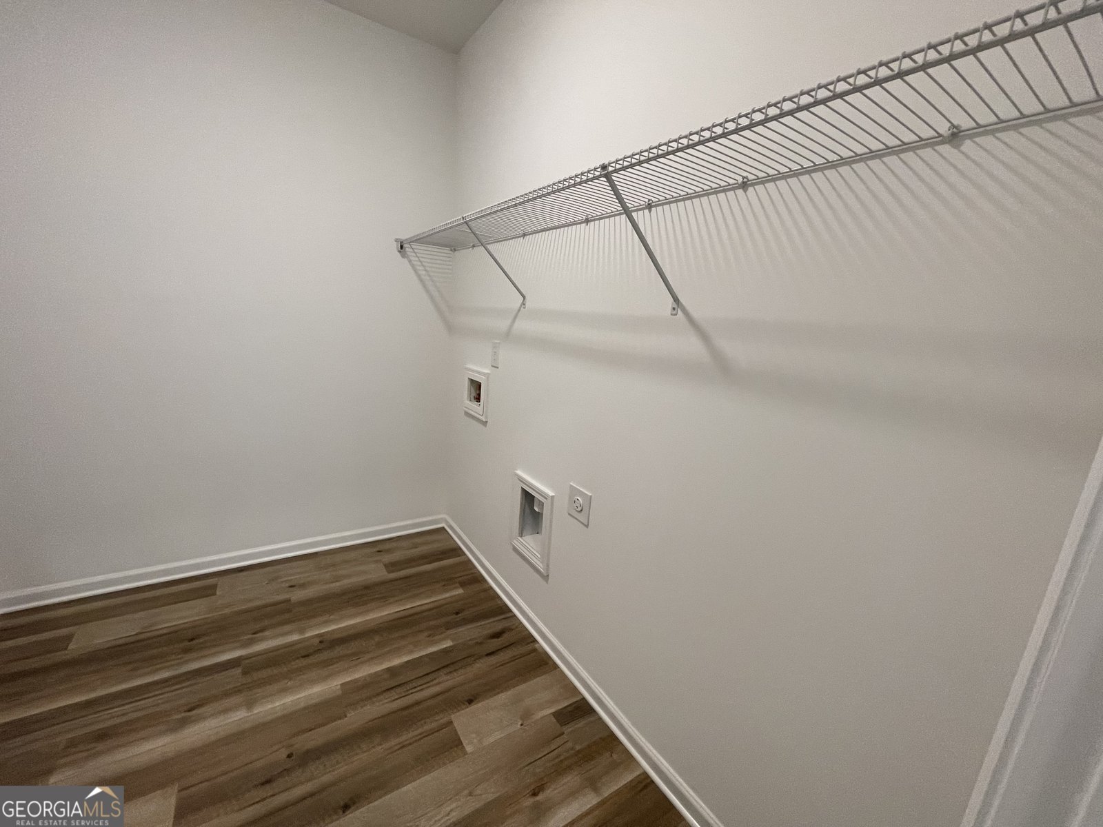 832 JACKSON Drive Thomaston - 21