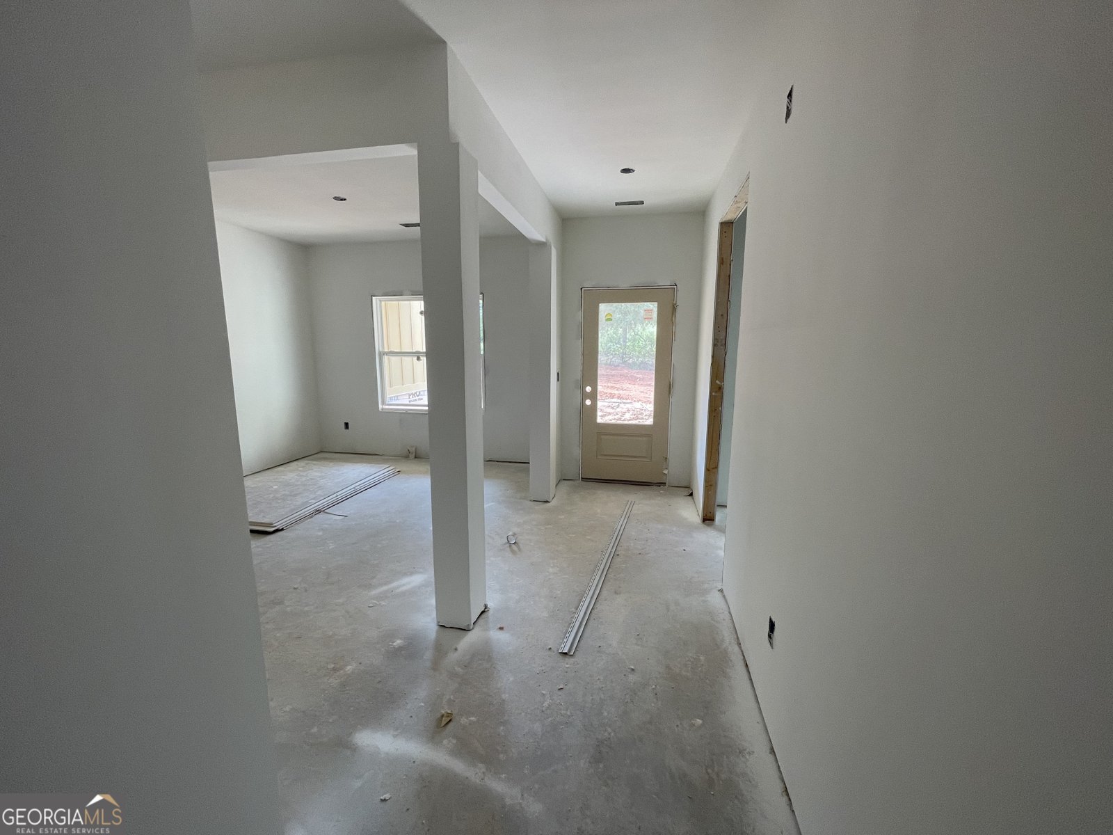 832 JACKSON Drive Thomaston - 41