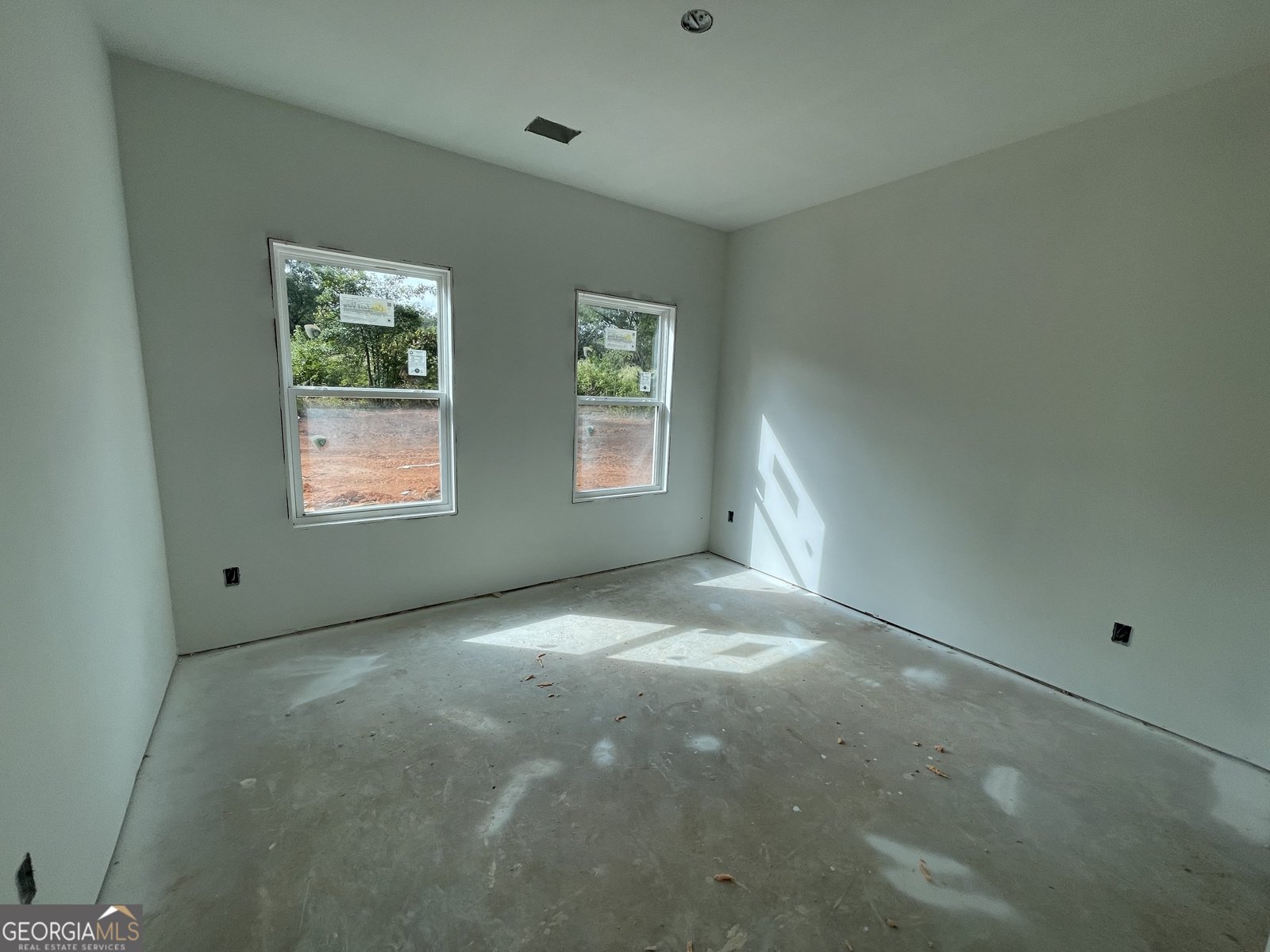 832 JACKSON Drive Thomaston - 44