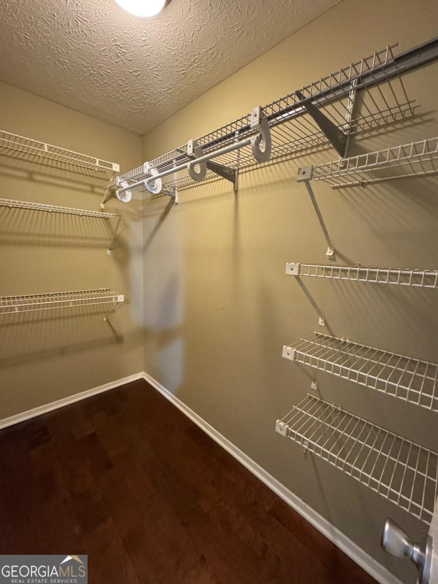 528 Warm Springs Circle Roswell - 19