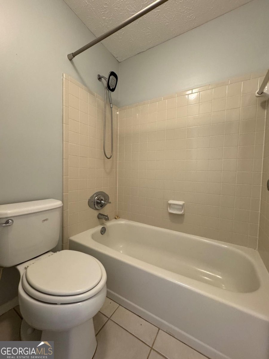 528 Warm Springs Circle Roswell - 22
