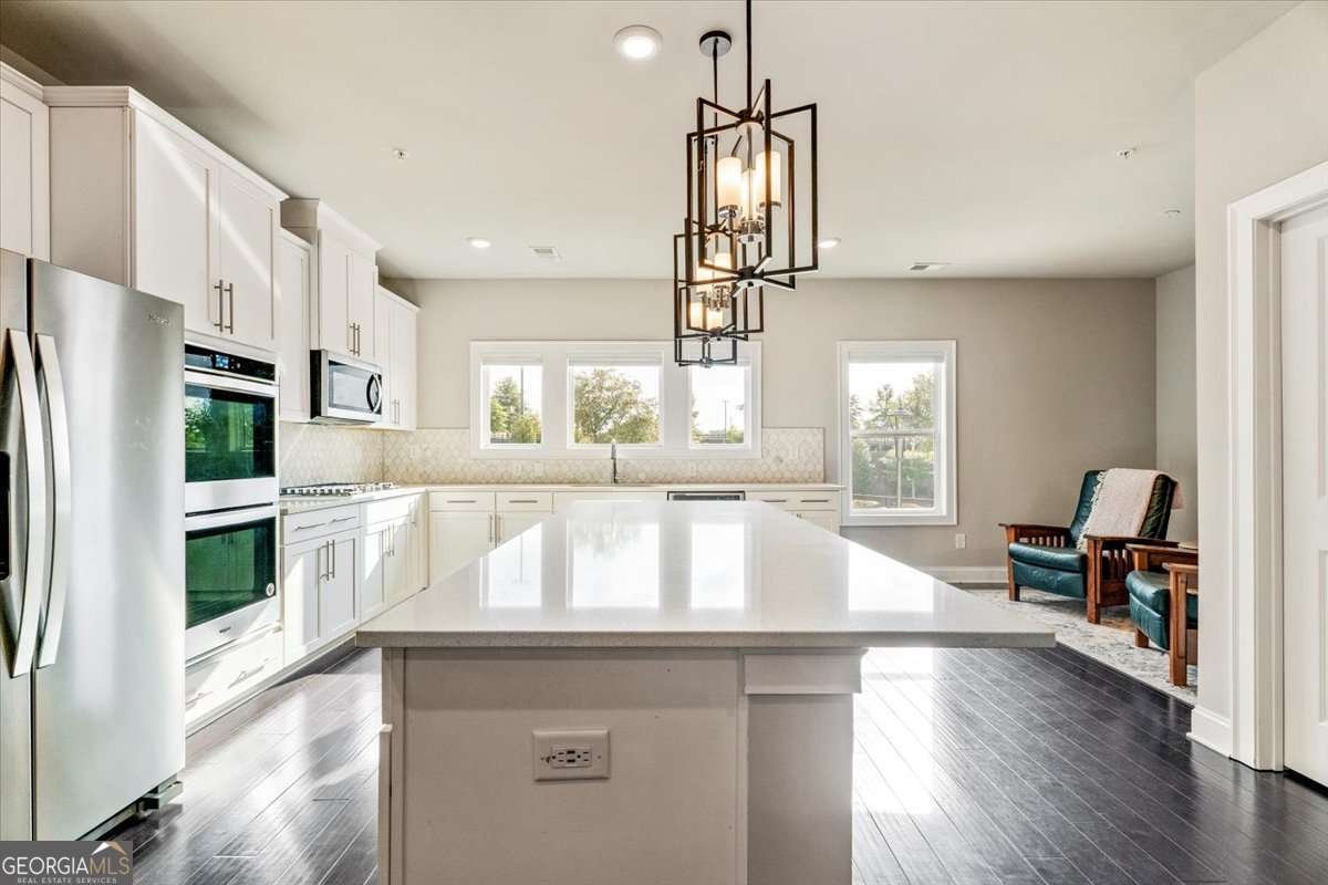 308 Lincoln Street Woodstock - 20